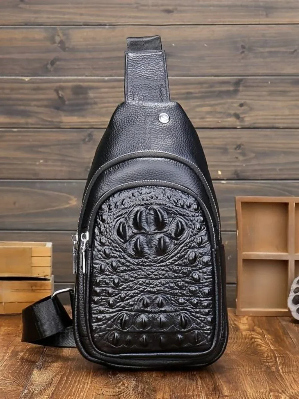 Crocodile Pattern Sling Bag Unisex Travel Backpack Adjustable Straps